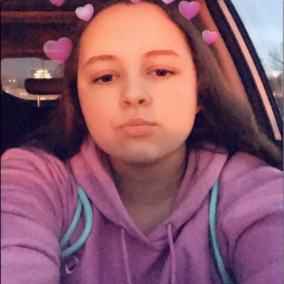 Meet your Posher, Maddie - Picture 1 of 1